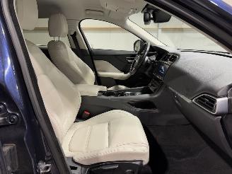 Jaguar F-Pace 2.0 132kW Portforlio Automaat AWD 20D picture 28