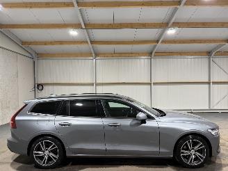 Avarii autoturisme Volvo V-60 2.0B3 120kW Automaat Momentum Advantage 2020/10