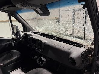 Mercedes Sprinter 2.2 CDI 120kW Automaat 473 Dubbellucht picture 44