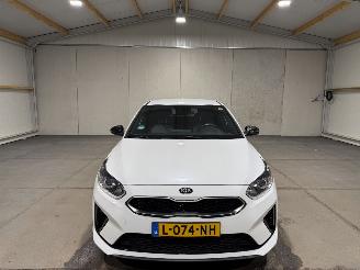 Kia Ceed 1.0T-GDI 88kW GT-Line Edition picture 4