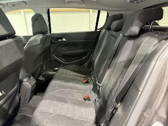 Peugeot 308 1.2PureTech 96kW Blue Lease Premium picture 35