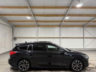 Schadeauto Ford Focus 1.0EcoBoost 92kW Hybrid ST line X Business 2021/9