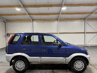 krockskadad bil auto Daihatsu Terios 1.3DX 63kW 4WD Airco 2005/4