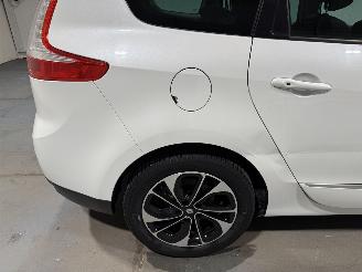 Renault Grand-scenic 2.0 103kW Automaat Bosé Clima picture 31