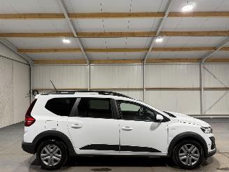 krockskadad bil auto Dacia Jogger 1.0TCE 81kW Expression 7Persoons 2023/5