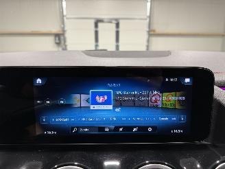 Mercedes EQA 250 67kWh 140kW Business Solution AMG picture 36