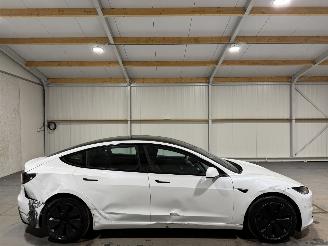 krockskadad bil auto Tesla Model 3 60kWh RWD 208kW 2024/2