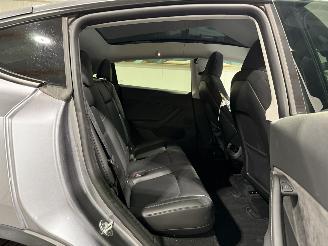 Tesla Model Y 58kWh 175kW RWD Panoramadak picture 37