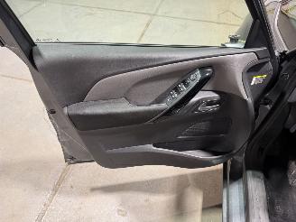 Citroën Grand C4 Picasso 1.2 PureTech 92kW Bussines 7-Pers picture 32