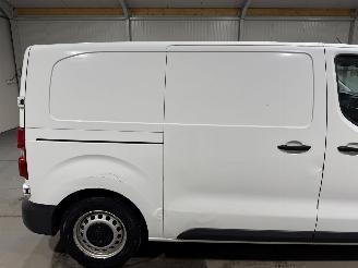 Toyota Proace 50kWh Electric Worker 100kW picture 35