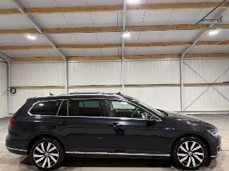 škoda osobní automobily Volkswagen Passat GTE 1.4TSI 115kW HighLine Leder Panoramadak 2015/12