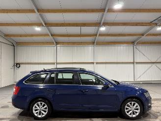Schadeauto Skoda Octavia 1.0TSI 85kW Greentech Ambition Business 2017/8