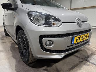 Volkswagen Up! 1.0 44kW High BlueMotion Airco picture 22