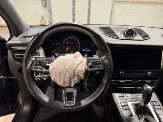 Porsche Macan 2.9 324kW Pano Turbo picture 29