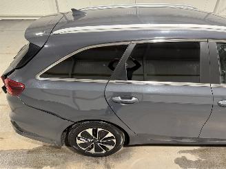 Kia Ceed 1.6GDI PHEV 77kW Automaat DynamicPlusLine picture 18