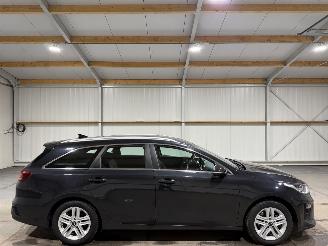 Schadeauto Kia Ceed 1.6CRDi 85kW Clima Camera Dynamicline 2019/7