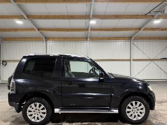 skadebil bedrijf Mitsubishi Pajero 3.2DID 125kW Automaat Invite High Roof AT HRV 2009/5