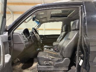 Mitsubishi Pajero 3.2DID 125kW Automaat Invite High Roof AT HRV picture 13