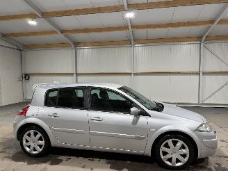 Renault Mégane 2.0 16V 99kW Airco Tech Line picture 2