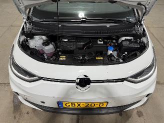 Volkswagen ID.3 59kWh 150kW Pro Business picture 27