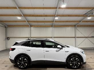 Schadeauto Volkswagen ID.4 52kWh 125kW Pure 2021/11