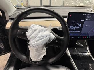 Tesla Model 3 75 kWh Long Range 258kW AWD picture 39