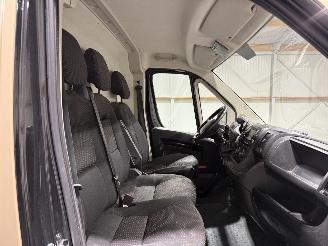 Peugeot Boxer 2.2BlueHDI 103kW L3H2 Premium picture 42