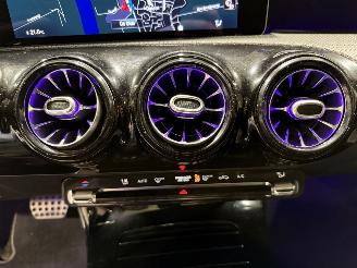 Mercedes A-klasse 220 140kW Automaat Pano Premium Plus picture 31