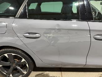 Cupra Leon 1.4e-Hybrid 110kW Automaat VZ Business picture 16