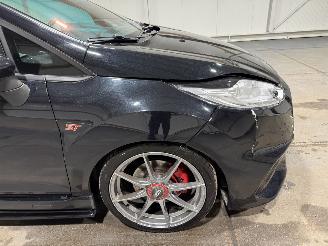 Ford Fiesta ST2  1.6T 134kW picture 16