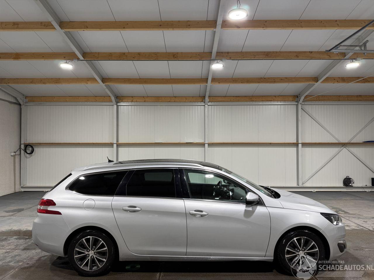 Peugeot 308 2.0BlueHDI 110kW Blue Lease Premium
