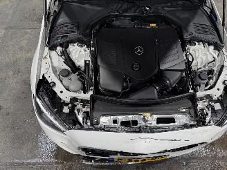 Mercedes C-klasse 180 125kW Automaat Pano Luxury Line picture 28