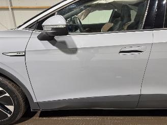 Volkswagen ID.4 77kWh 150kW First MAX picture 19