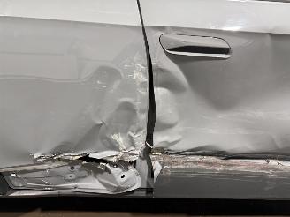 Volkswagen ID.4 77kWh 150kW First MAX picture 25