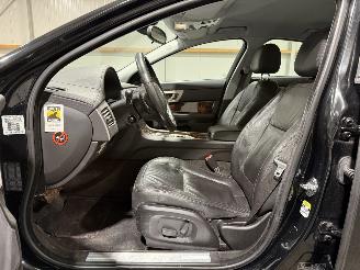 Jaguar XF 3.0V6 175kW Automaat Luxury picture 27
