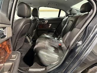 Jaguar XF 3.0V6 175kW Automaat Luxury picture 33