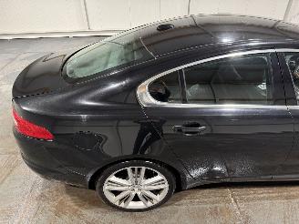 Jaguar XF 3.0V6 175kW Automaat Luxury picture 18