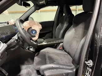 BMW iX1 xDrive30 67kWh 230kW Launch Edition picture 32