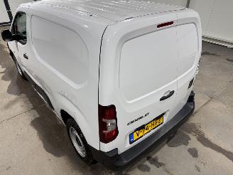 Fiat Doblo 1.2Turbo 81kW Camera picture 31