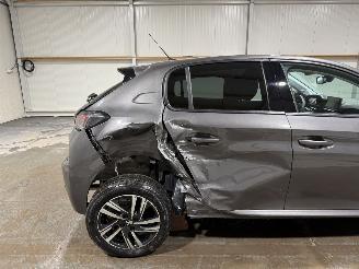 Peugeot 208 1.2PureTech 74kW Clima Camera Allure Pack picture 14