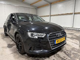 Audi A3 1.6TDI 85kW LIMOUSINE Leder picture 17