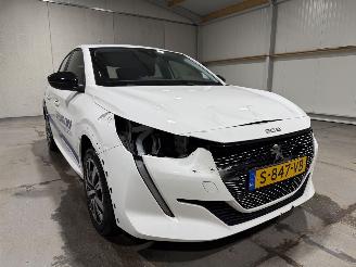 Peugeot e-208 EV 50kWh 100kW Active picture 22