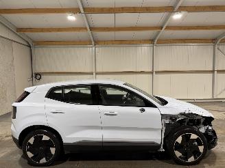 Auto incidentate Volvo EX30 69kWh 200kW Single Motor Extended Range Plus 2025/10