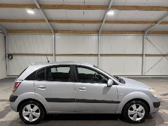 Coche accidentado Kia Rio 1.4 71kW Airco X-Tra 2007/8
