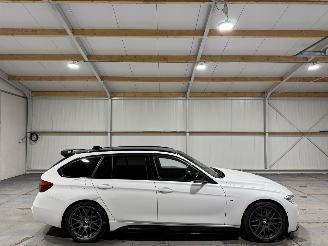 Unfallwagen BMW 3-serie 330i 185kW Automaat High Executive 2017/3