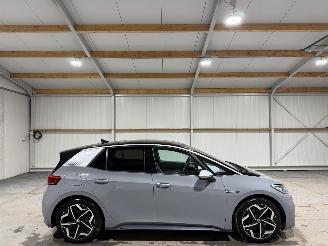 Schadeauto Volkswagen ID.3 58kWh 150kW First Plus 2020/11