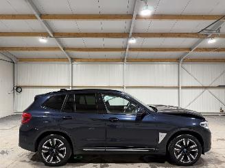 skadebil auto BMW iX3 80kWh 210kW High Executive Pano MemorySeat Volleder 2021/12