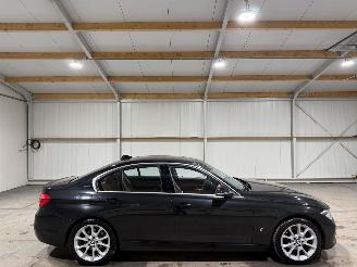 Avarii autoturisme BMW 3-serie 330e 135kW Automaat Centennial High Executive 2016/12