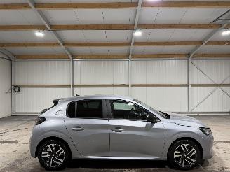 škoda osobní automobily Peugeot 208 1.2PT 55kW Airco Camera Style 2023/12
