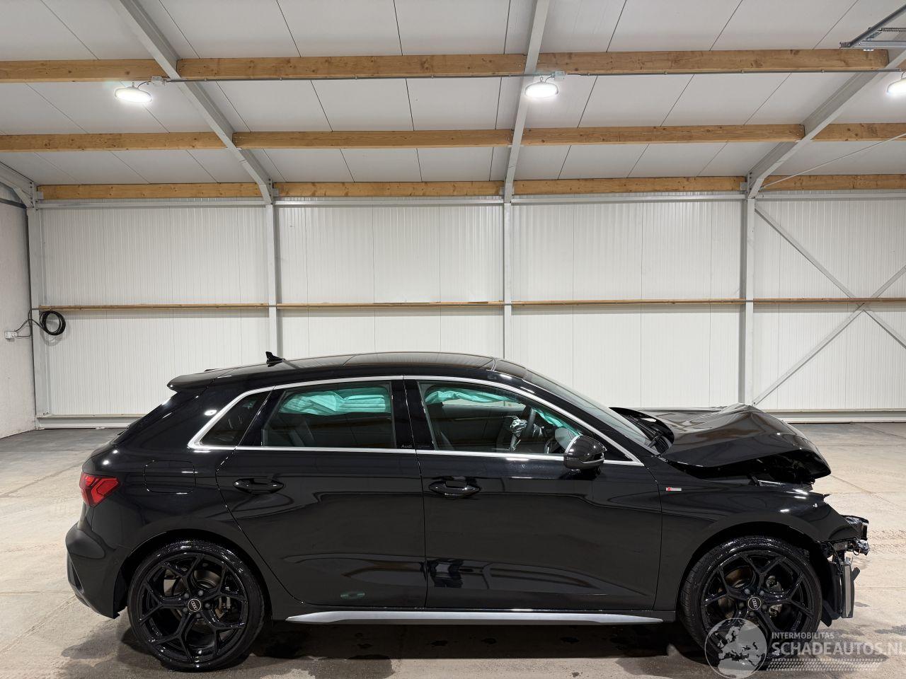 Audi A3 SPORTBACK 35TFSI 110kW Automaat Advanced Edition